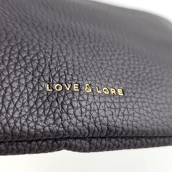 Love & Lore Wristlet Clutch Dark  Grey Gold Tone Hardware Top Zip Closure - Picture 10 of 16